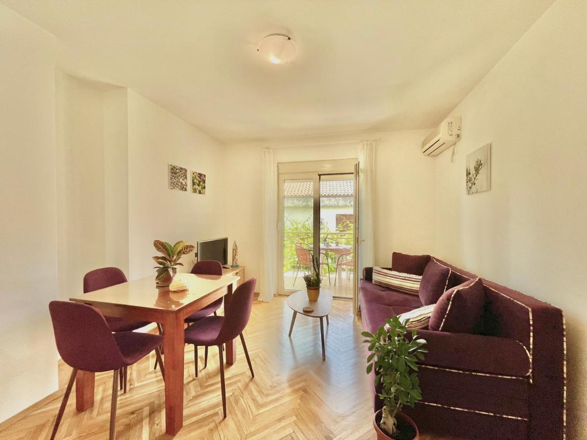 Apartment Garden House Budva