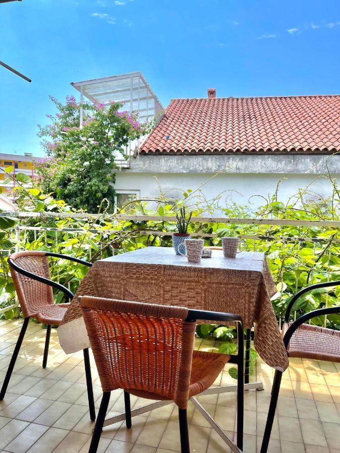 Garden House Apartment *