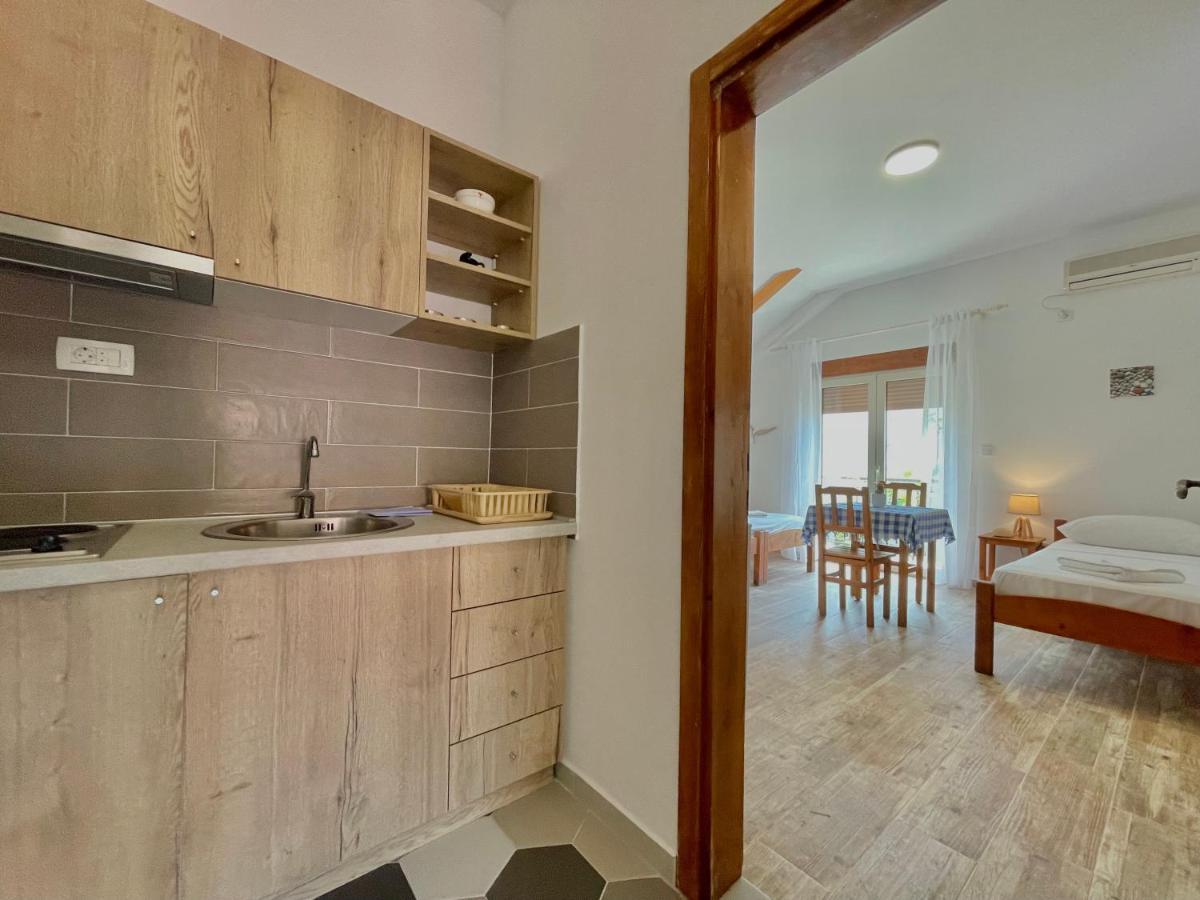 Apartment Garden House Budva