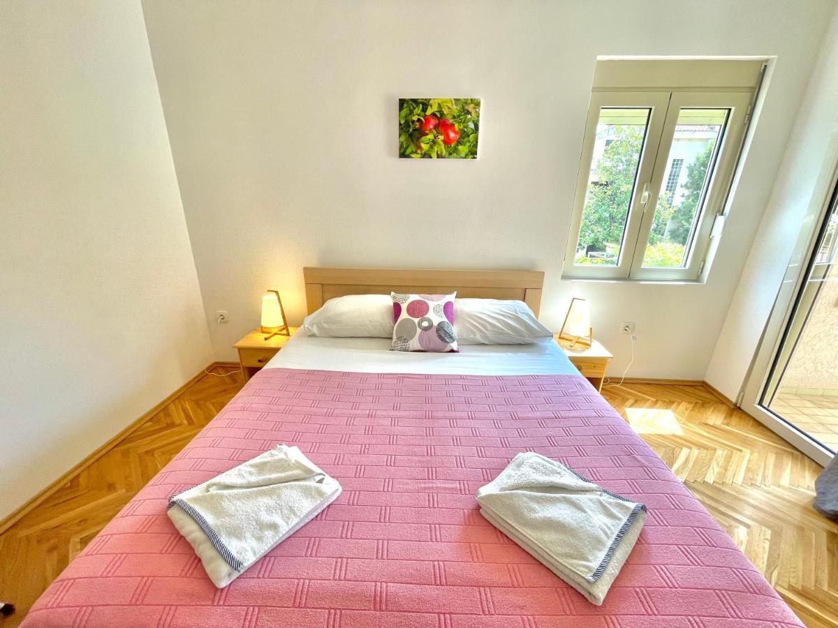 Garden House Apartment *